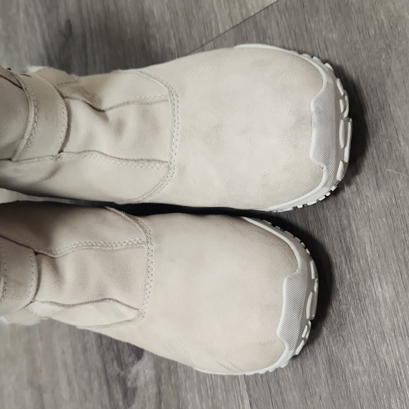 Salomon Lhasa Suede Contagrip Buckle Women's Cream Winter Boots - Picture 6 of 10